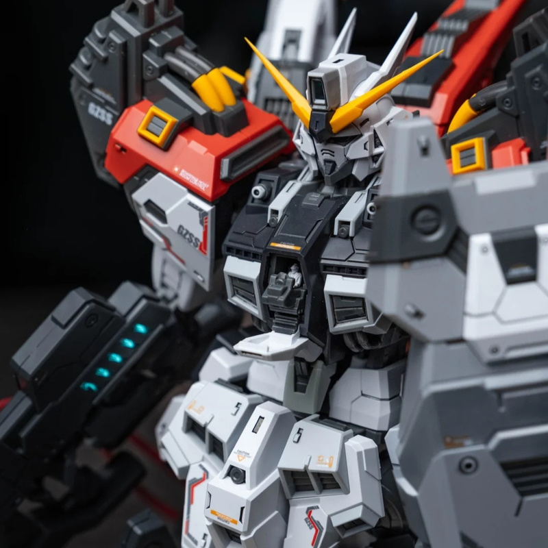 Model Kit Fenrir - ZZA REGUS GZSS-OX-001 Captain Mobile Suit