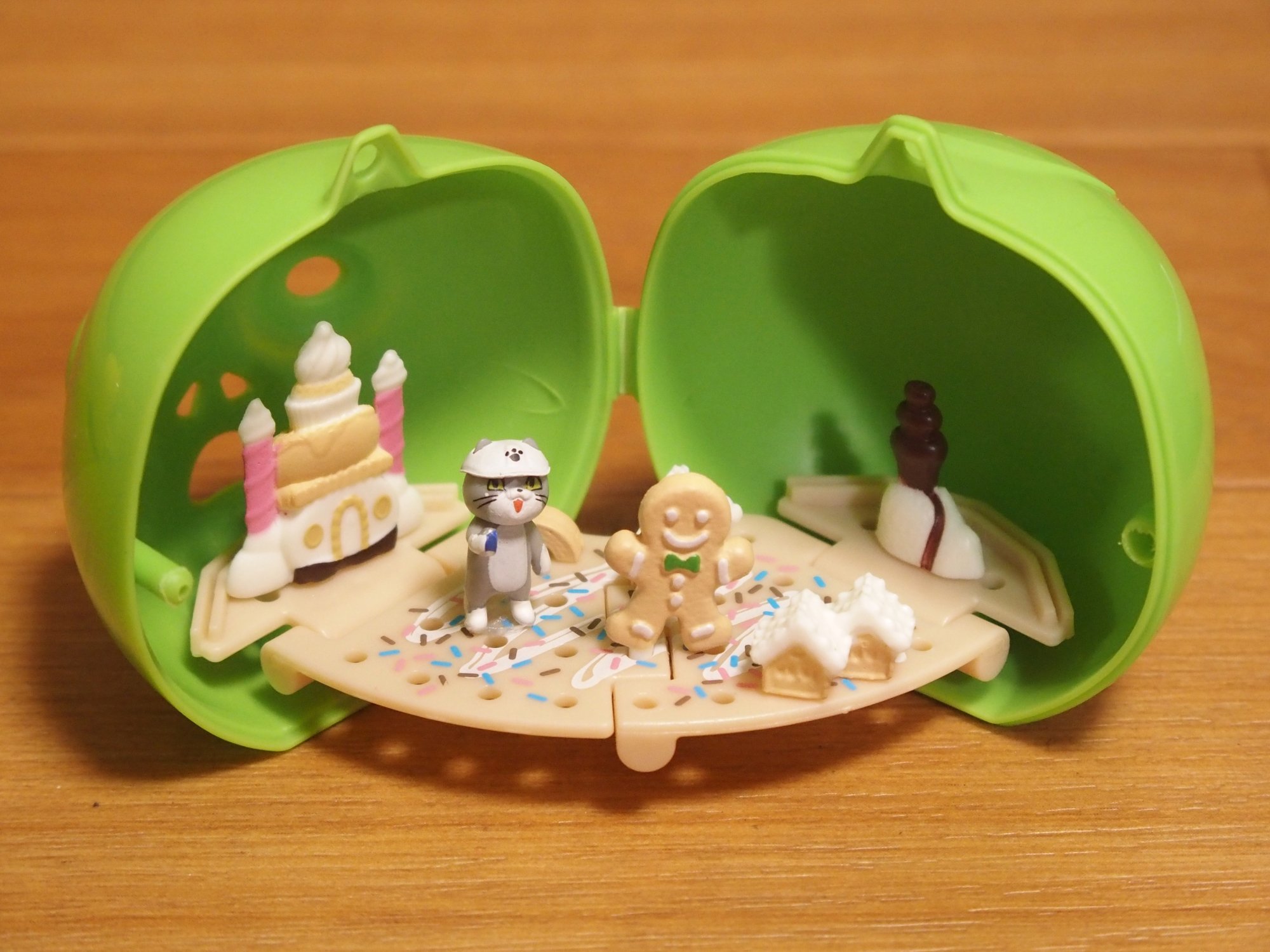 Mainan kapsul Tarlin kawaii, o - Model Kit Zombie ulasan dan harga