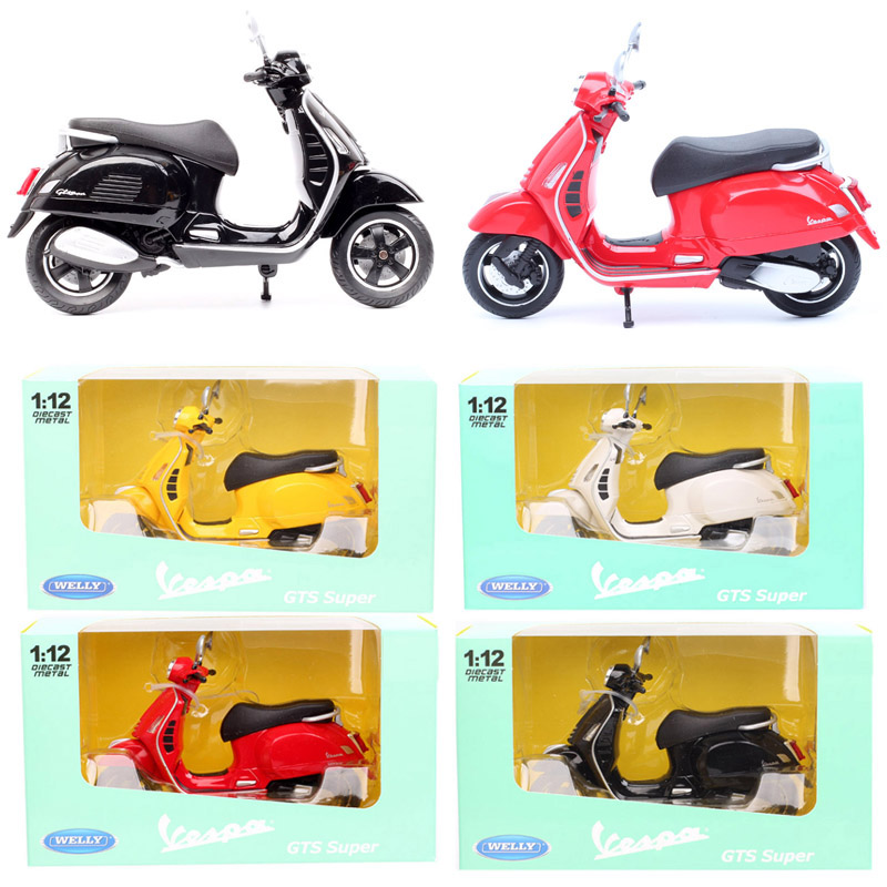 Welly Skala 1/12 Vespa GTS Sup - Model Kit Vespa ulasan dan harga