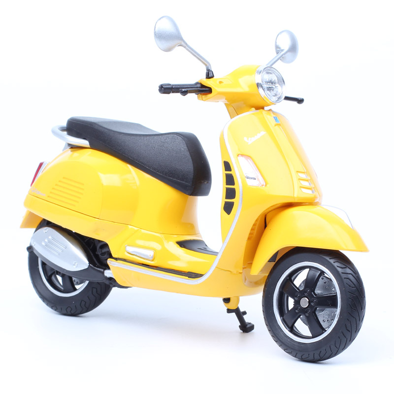 Welly Skala 1/12 Vespa GTS Sup - Model Kit Vespa ulasan dan harga
